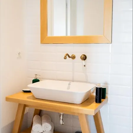 The Lighthouse Sunset View * Akrotírion